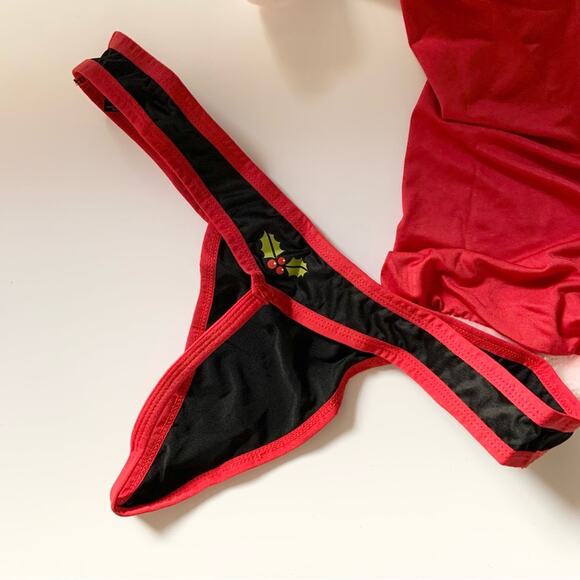 Yandy Santa’s Workshop Red Santa Apron Lingerie Bow Costume S/M NWT - Picture 14 of 15